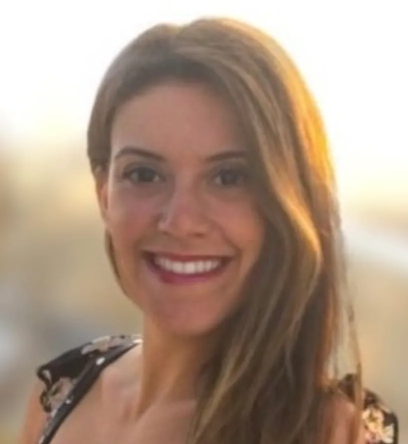Adriana Strol